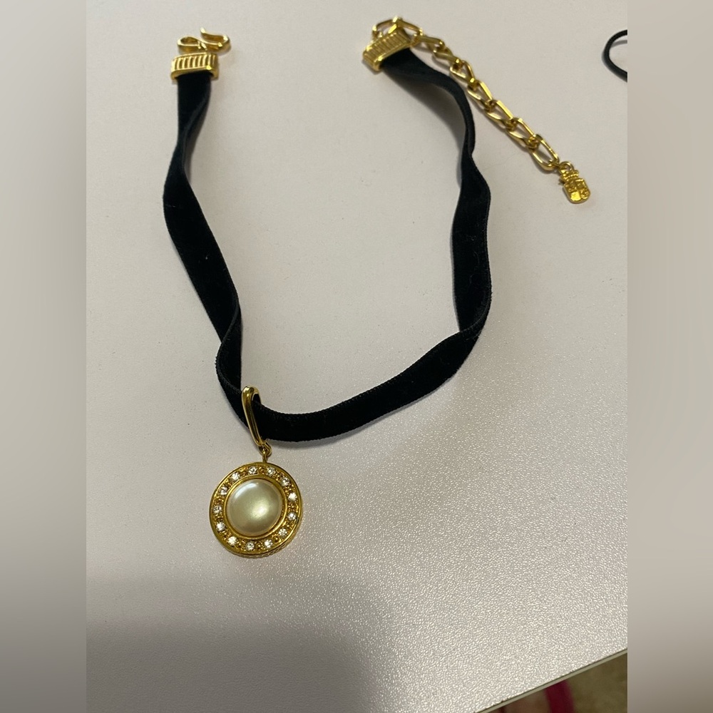Elegant Gold and  velvet Black Pendant choker  LCI
